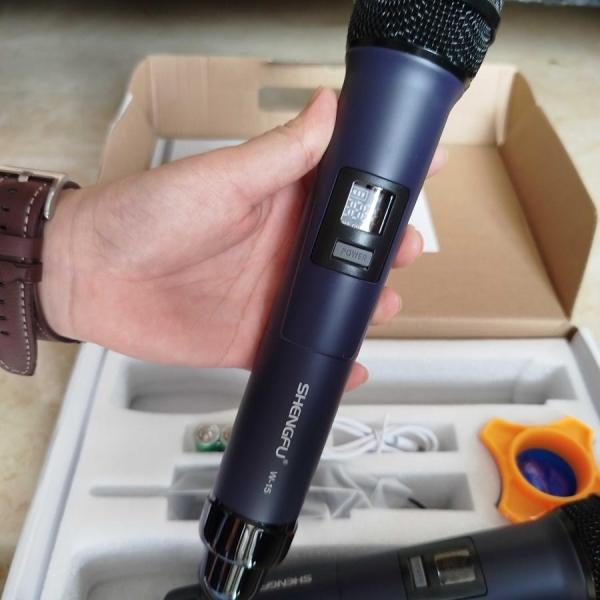Micro không dây ShengFu W-15 đa năng (2 MIC)