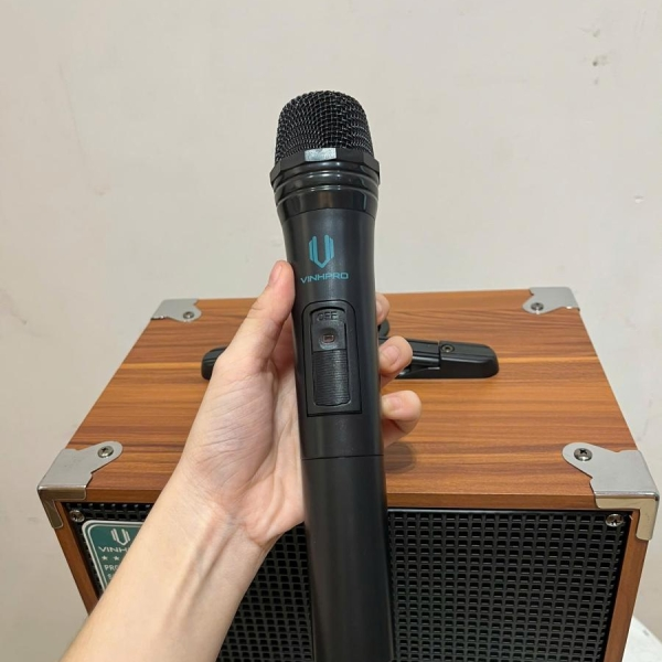 Loa Kéo VINHPRO V8 - Bass20 (1mic)