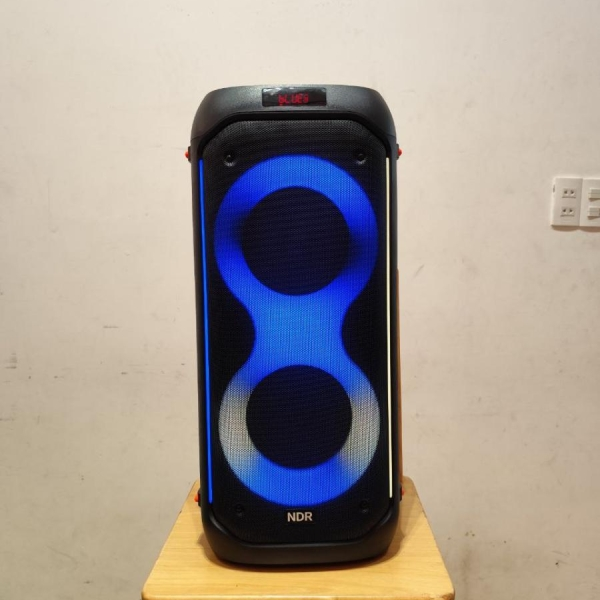 Loa Kéo Karaoke Bluetooth NDR – 610, Kèm Mic Không Dây, Đèn LED RGB Theo Nhạc - BH 12 Tháng