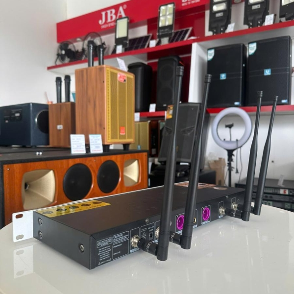Micro không dây Shure X9 Plus