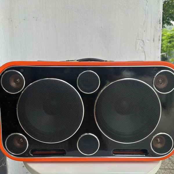Loa Xách Tay VinhPro 28 đường tiếng V225-S28, Công suất cực đại 680W [BH 12 tháng]